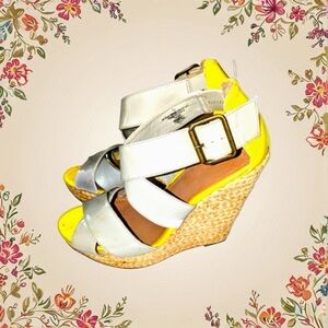 Fluorescent yellow and grey xhilaration wedges size 7.5